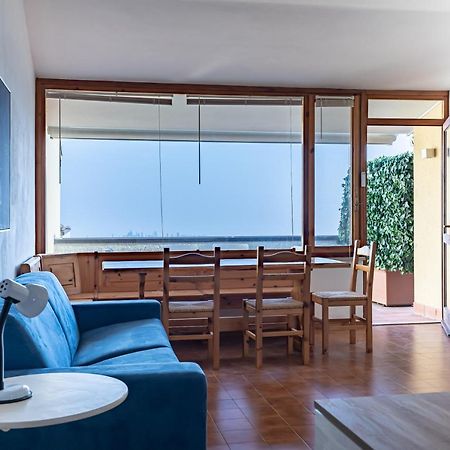 L&M Apartments - Pool - By Host4U Muscoline Εξωτερικό φωτογραφία