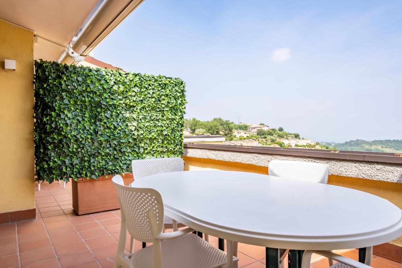 L&M Apartments - Pool - By Host4U Muscoline Εξωτερικό φωτογραφία