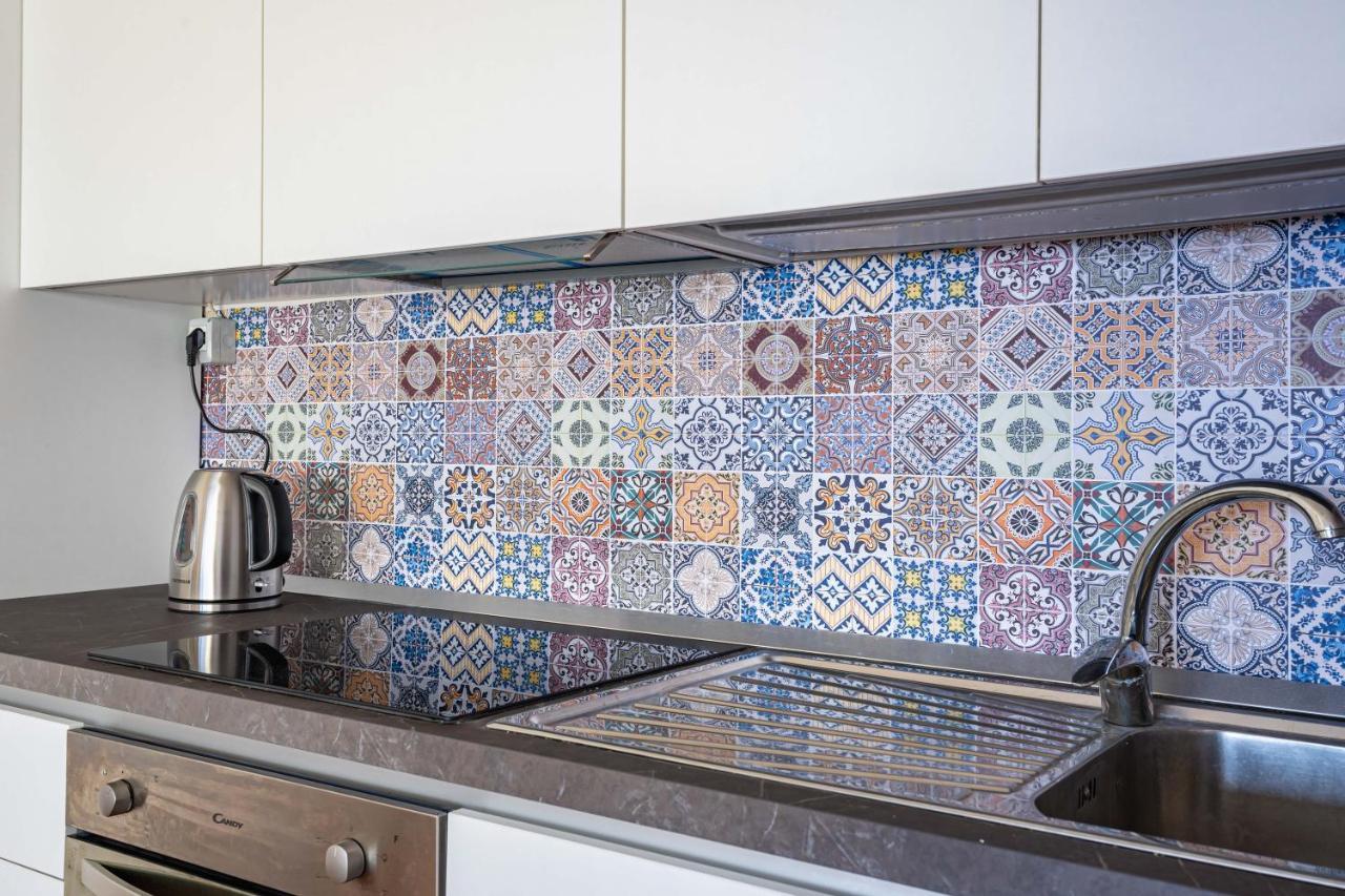 L&M Apartments - Pool - By Host4U Muscoline Εξωτερικό φωτογραφία